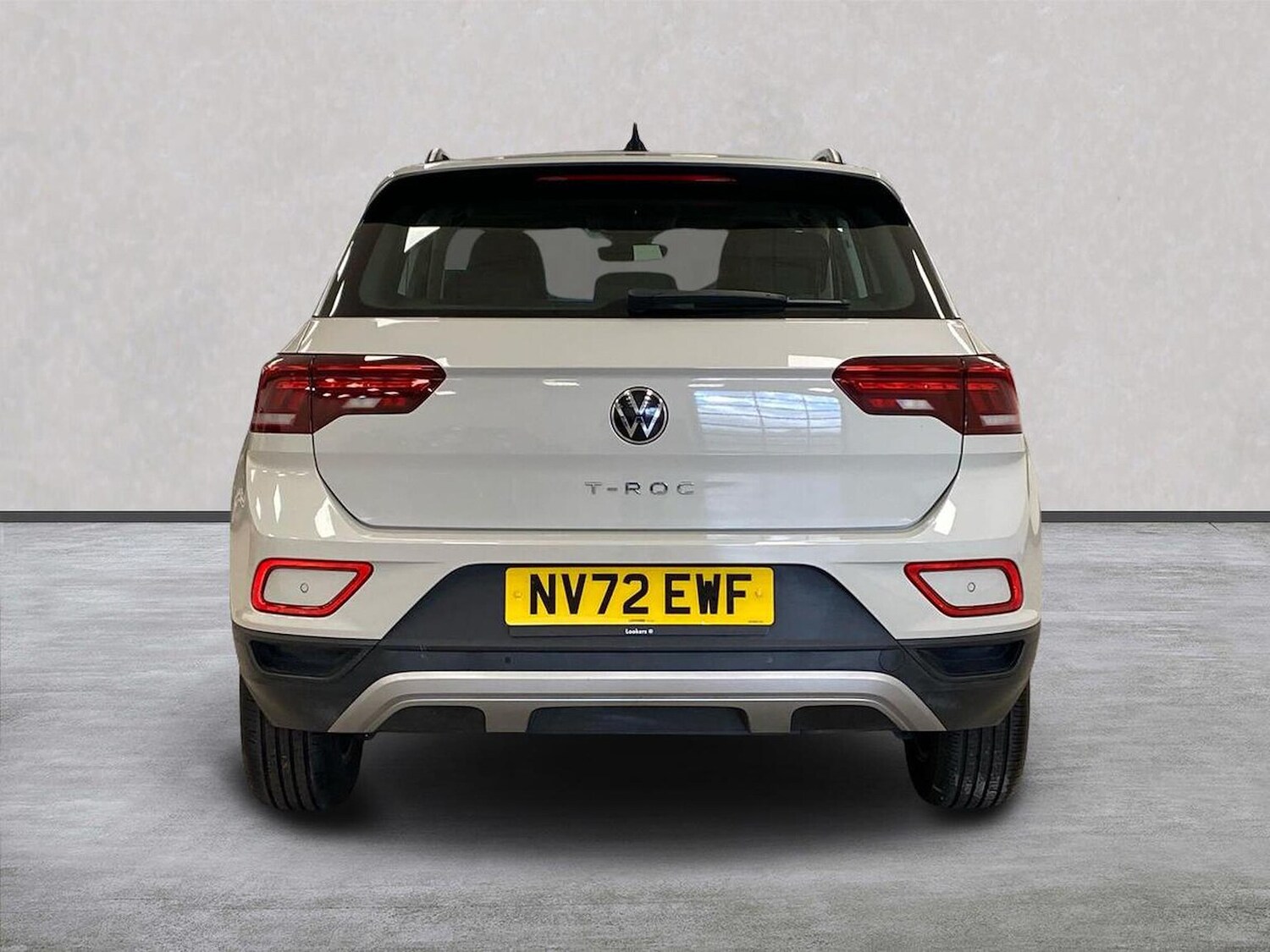 Used Volkswagen T-Roc 2023 for sale - 76682598: Photo 4
