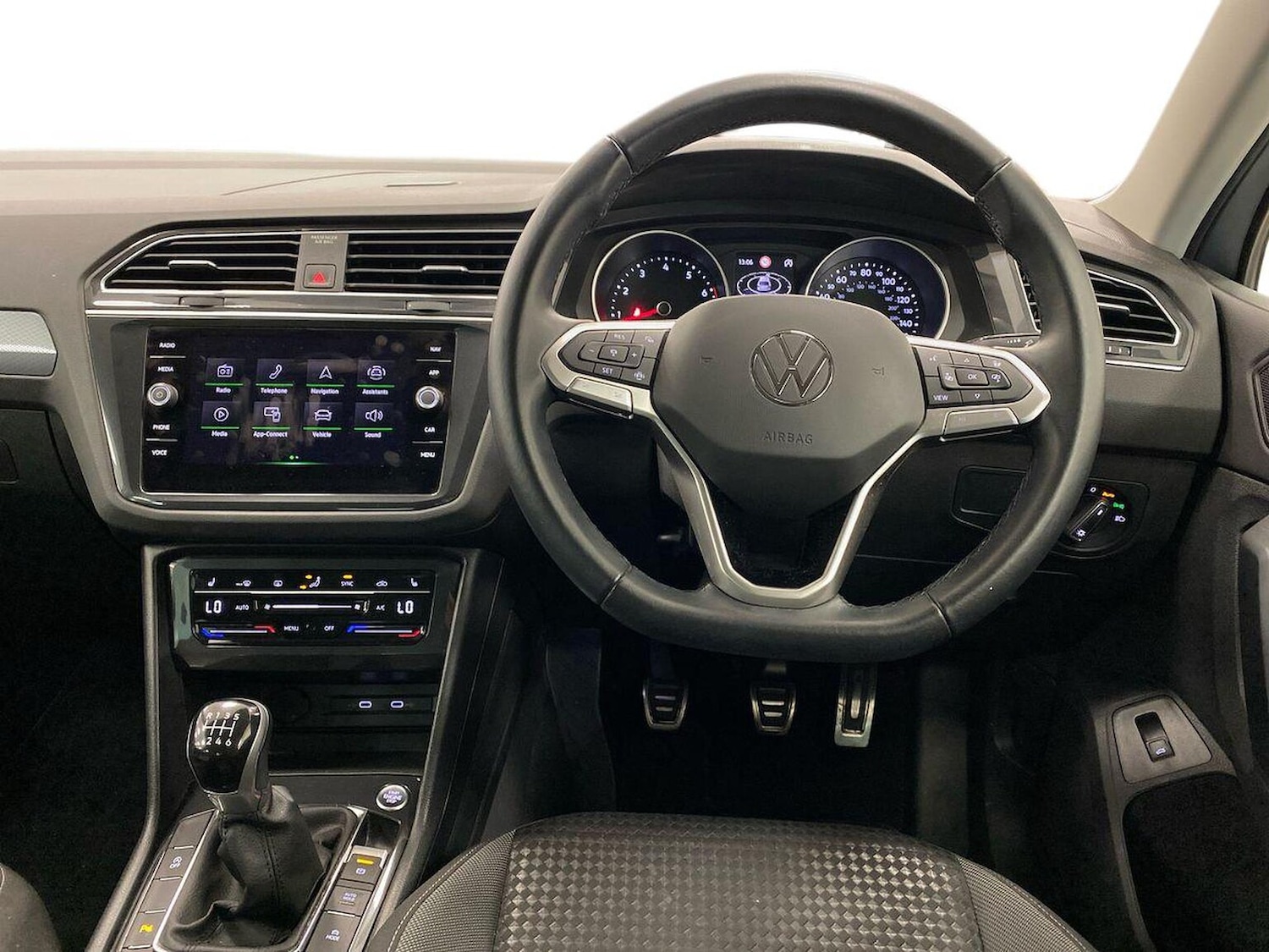 Used Volkswagen Tiguan 2022 for sale - 77888638: Photo 9