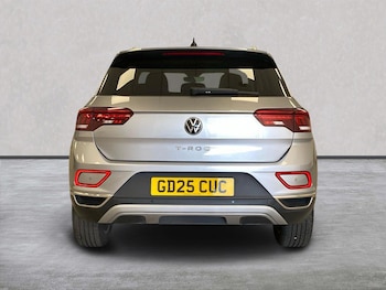 Used Volkswagen T-Roc 2025 for sale - 78438775: Photo