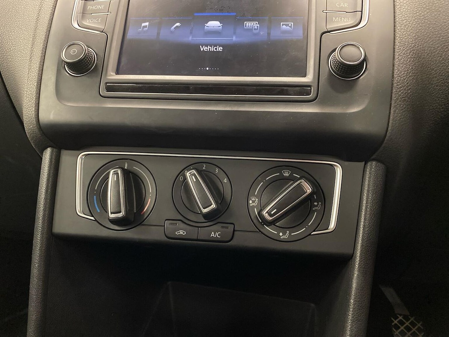 Used Volkswagen Polo 2016 for sale - 76455324: Photo 12