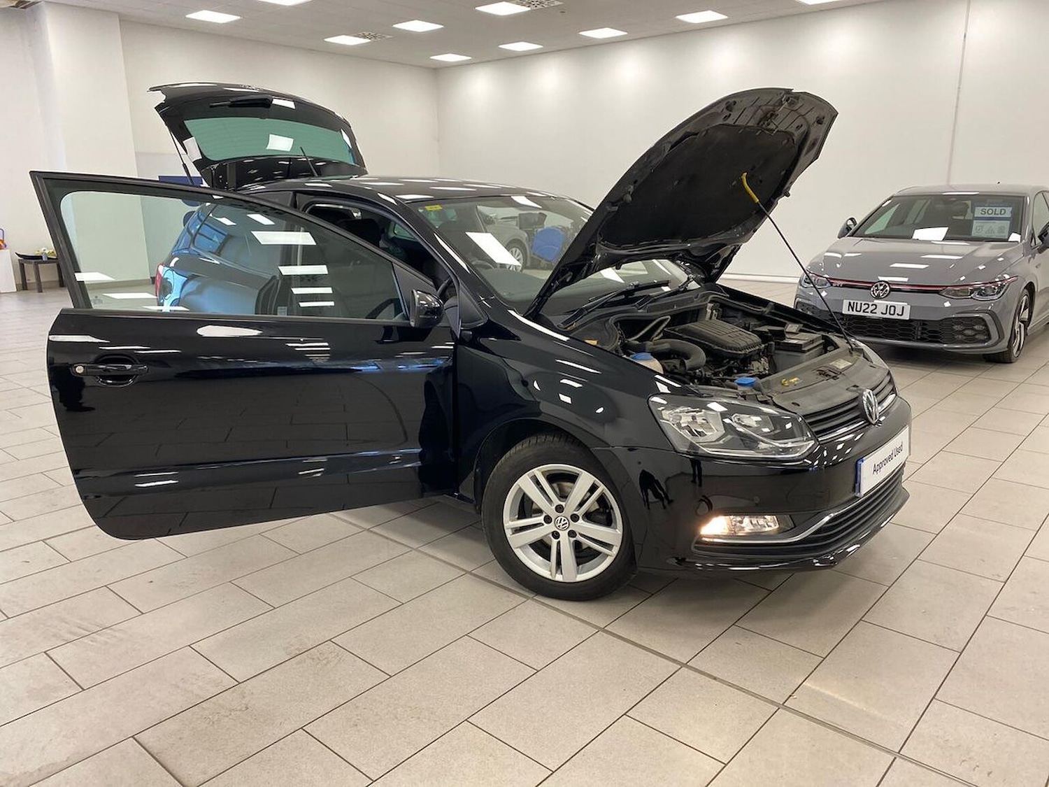 Used Volkswagen Polo 2016 for sale - 76455324: Photo 40