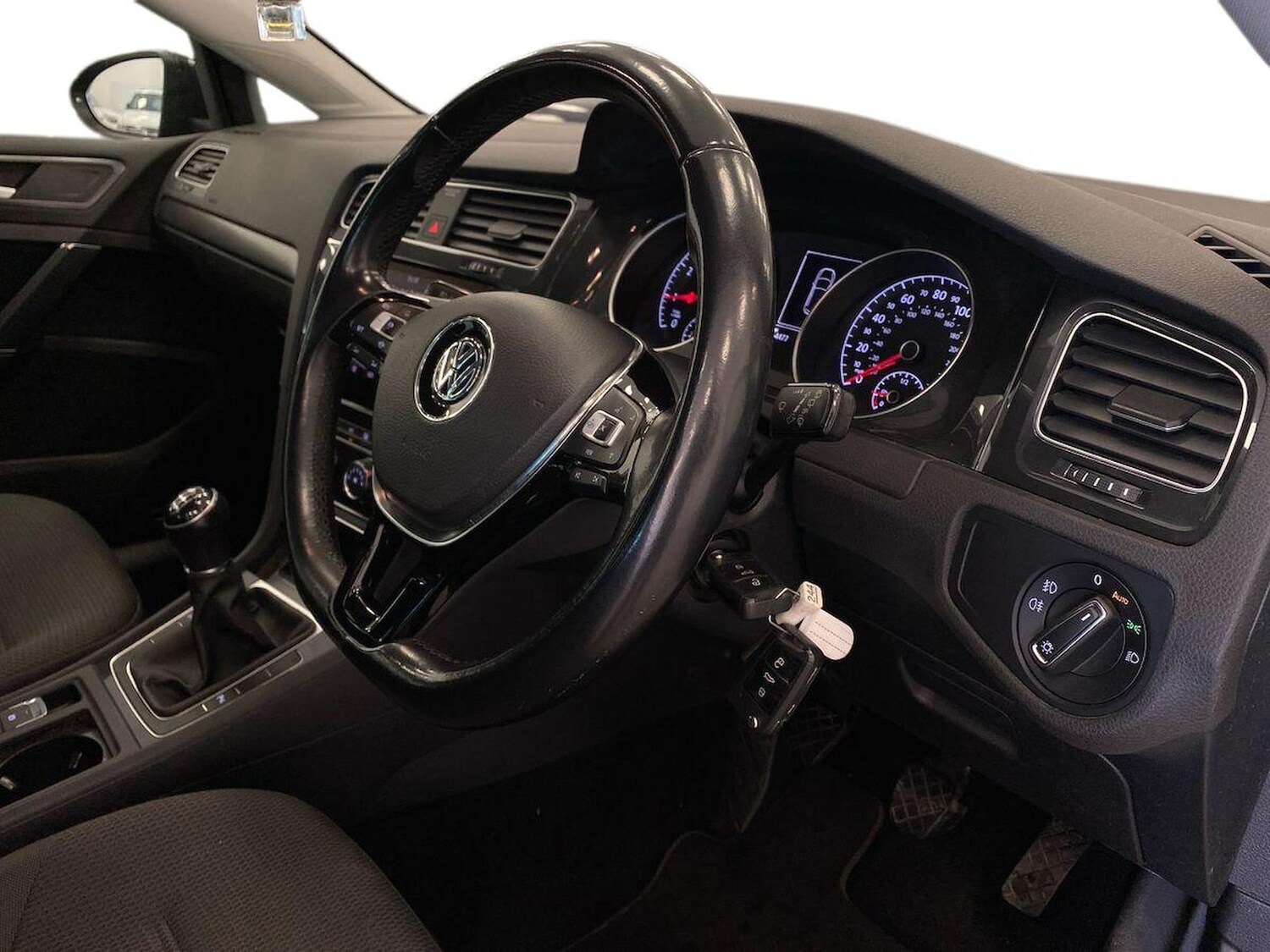 Used Volkswagen Golf 2019 for sale - 78194503: Photo 15