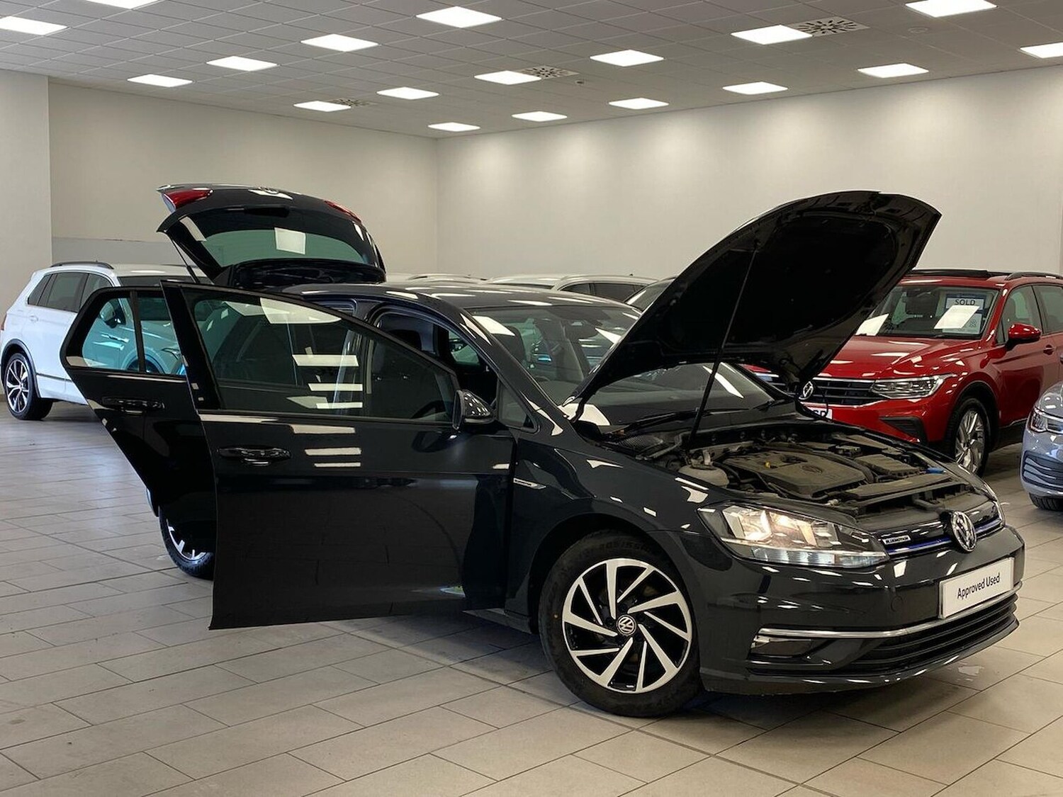 Used Volkswagen Golf 2019 for sale - 78194503: Photo 39