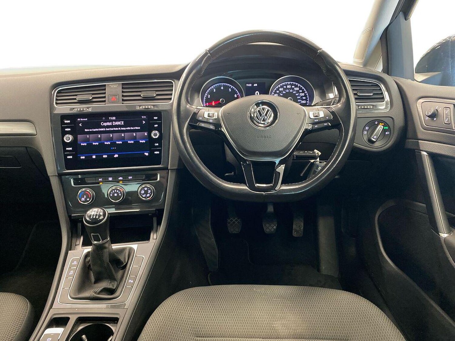 Used Volkswagen Golf 2019 for sale - 78194503: Photo 9