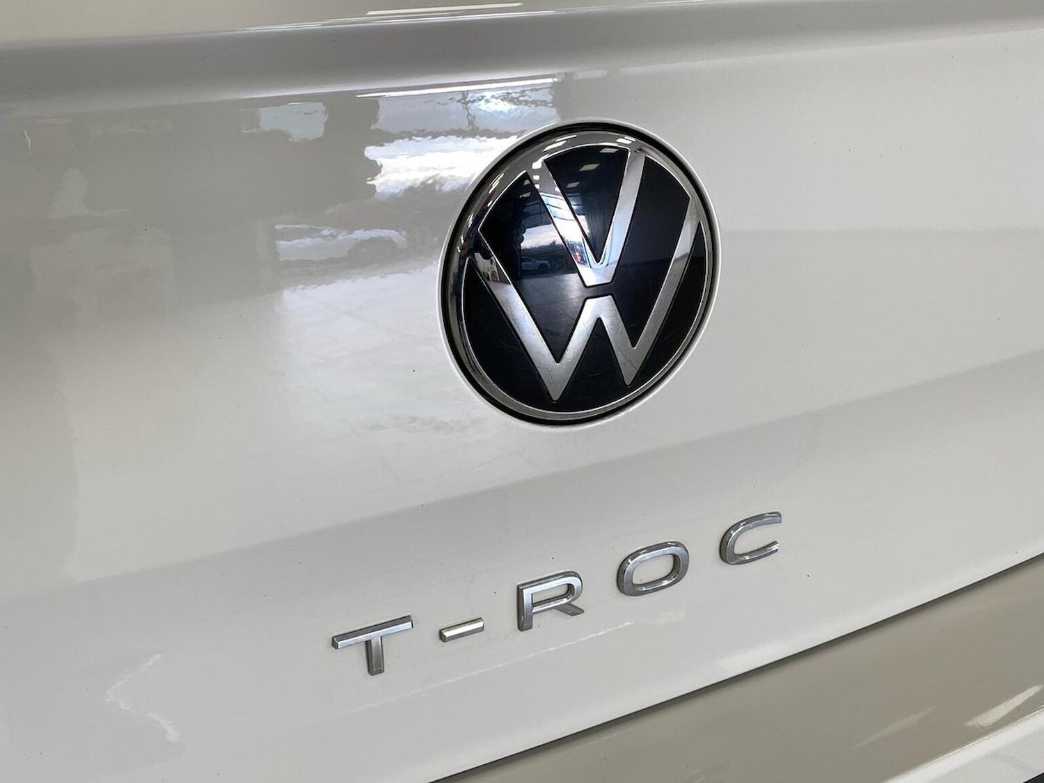 Used Volkswagen T-Roc 2023 for sale - 76837160: Photo 35