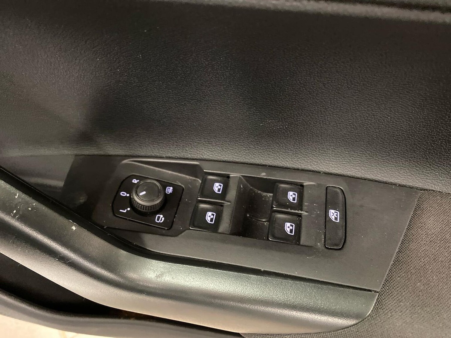 Used Volkswagen Taigo 2023 for sale - 77813358: Photo 21