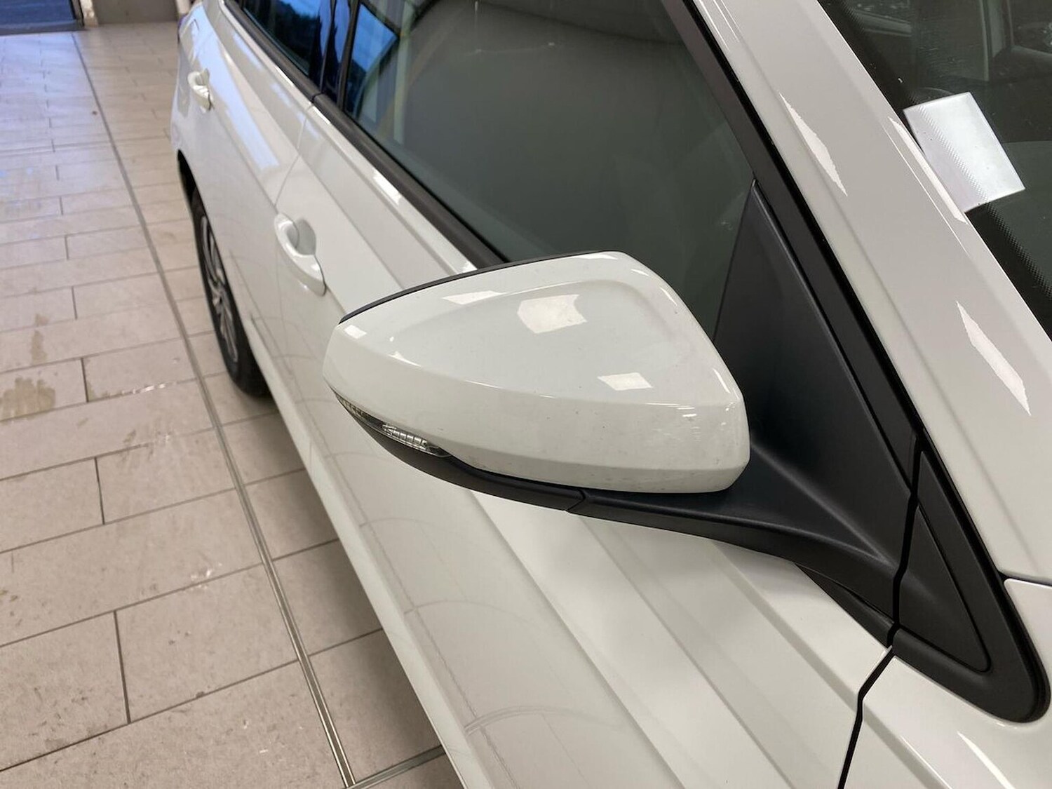 Used Volkswagen Polo 2022 for sale - 76541783: Photo 38