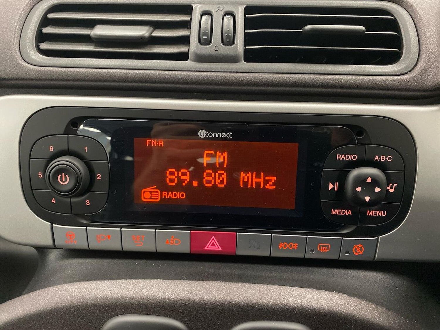 Used Fiat Panda 2018 for sale - 76159528: Photo 11