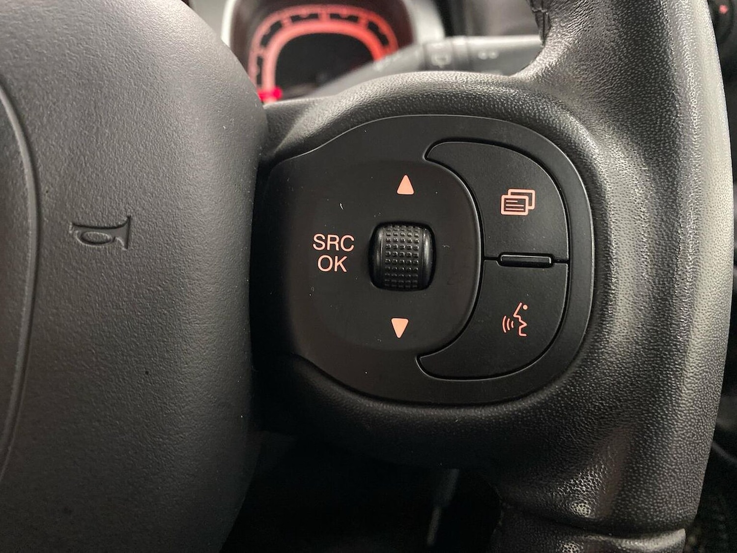 Used Fiat Panda 2018 for sale - 76159528: Photo 23