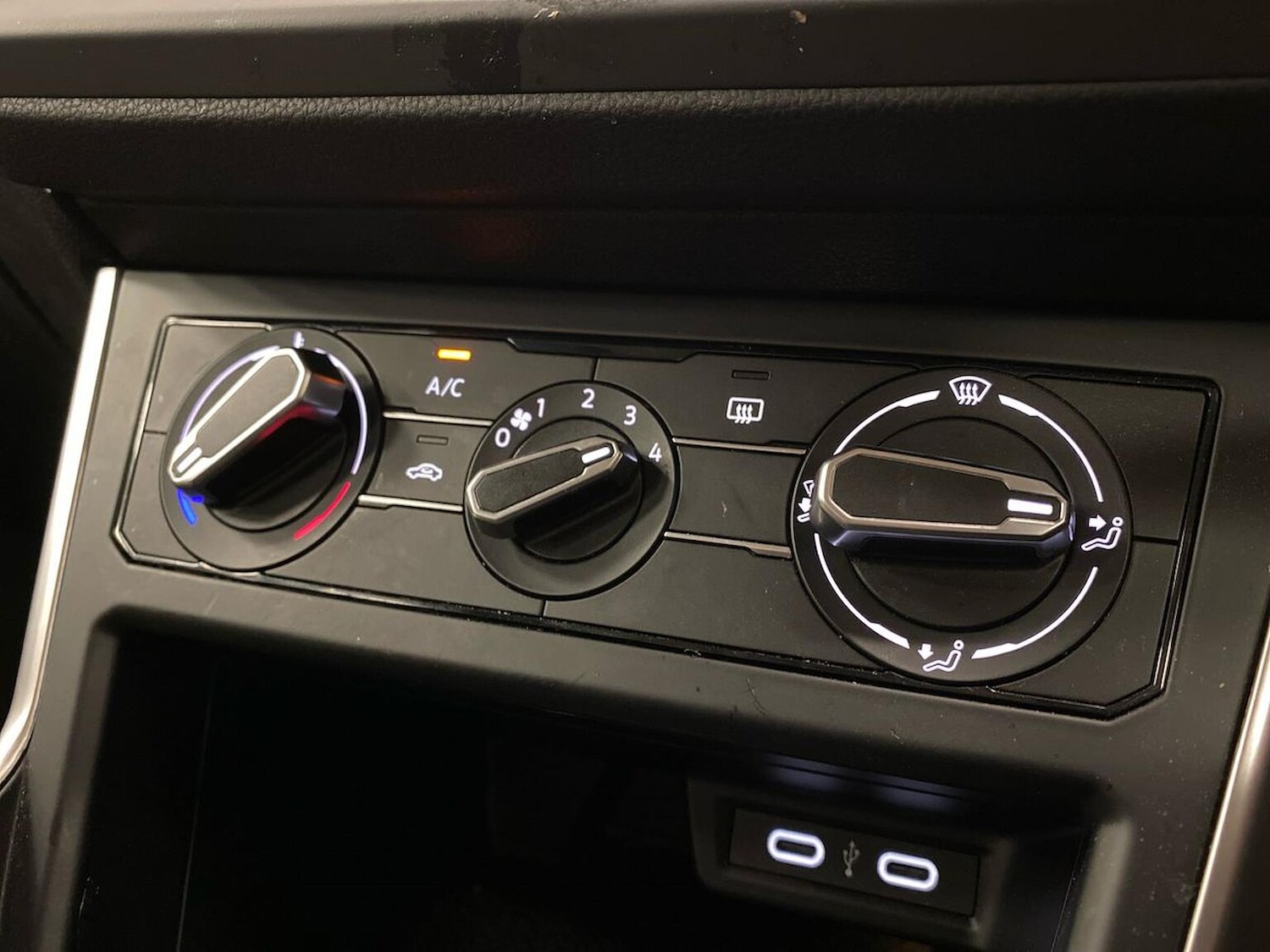 Used Volkswagen Polo 2023 for sale - 76490614: Photo 12