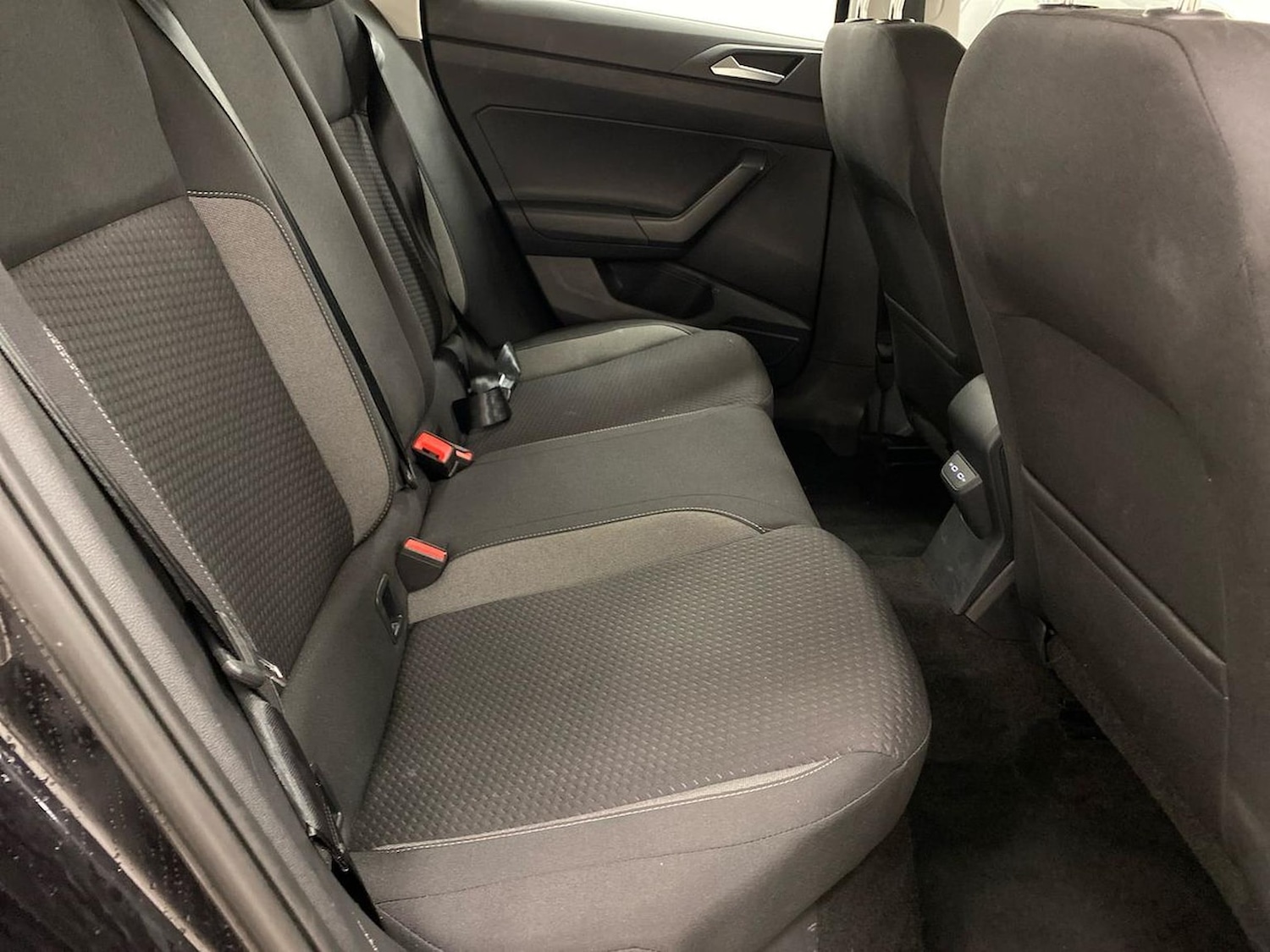 Used Volkswagen Polo 2023 for sale - 76490614: Photo 32