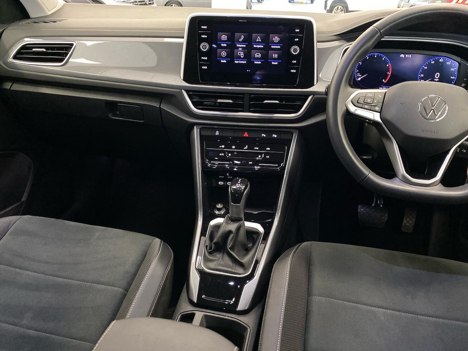 Used Volkswagen T-Roc 2024 for sale - 78194590: Photo 13