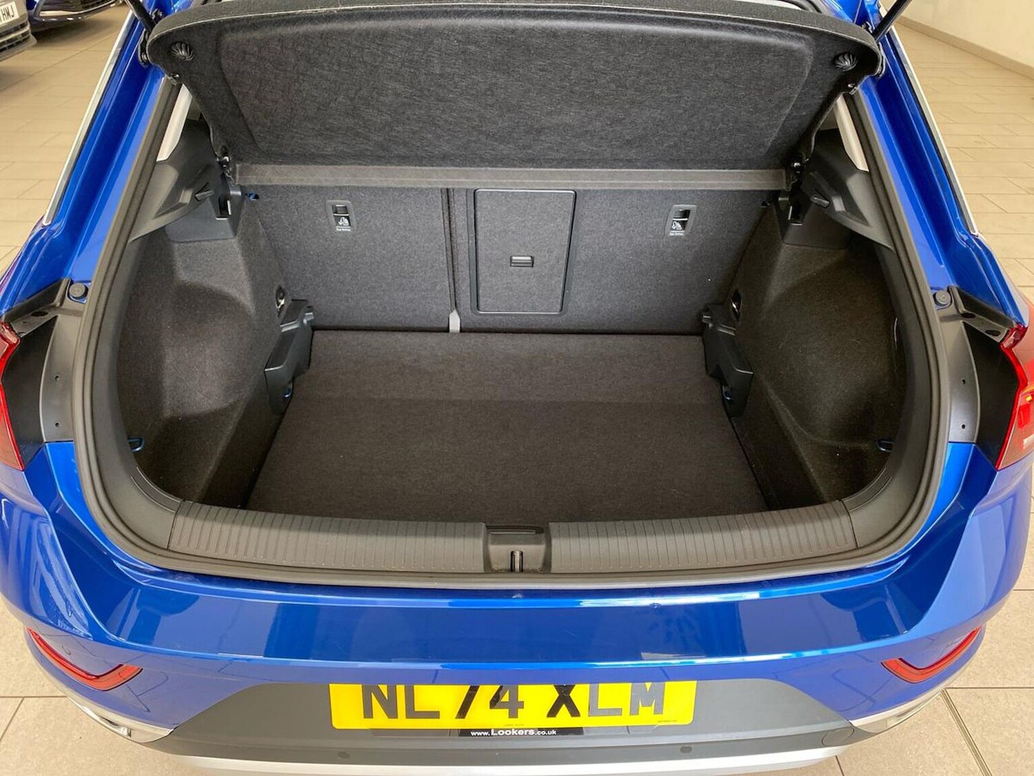 Used Volkswagen T-Roc 2024 for sale - 78194590: Photo 17