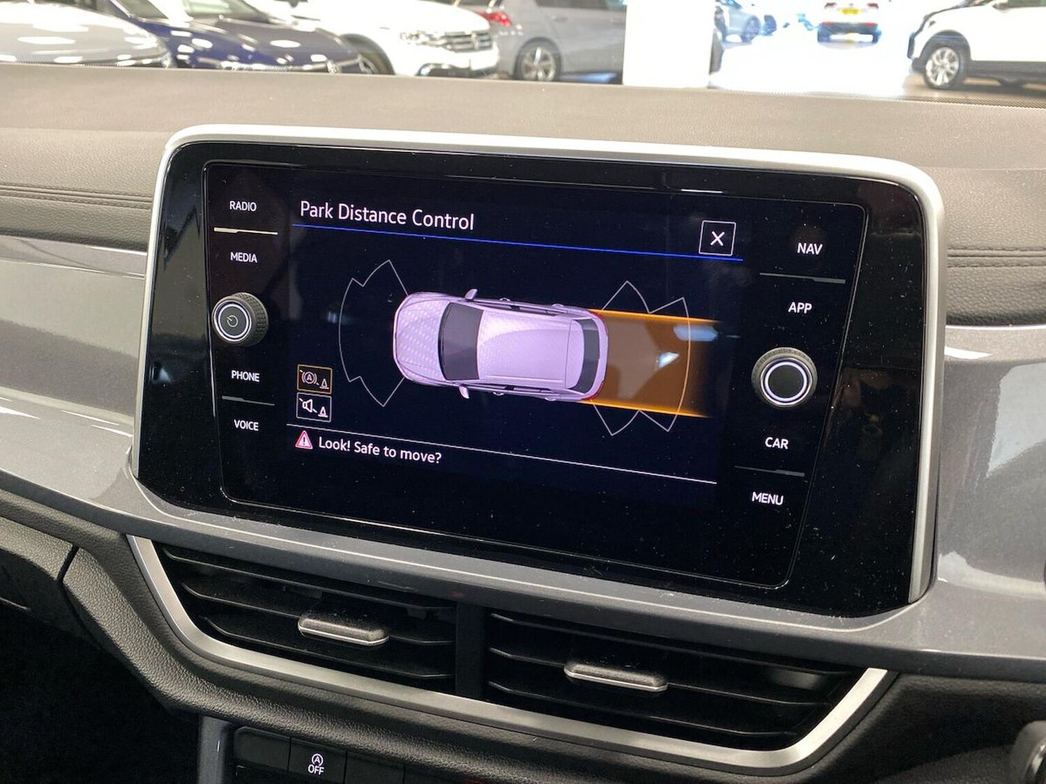 Used Volkswagen T-Roc 2024 for sale - 78194590: Photo 23