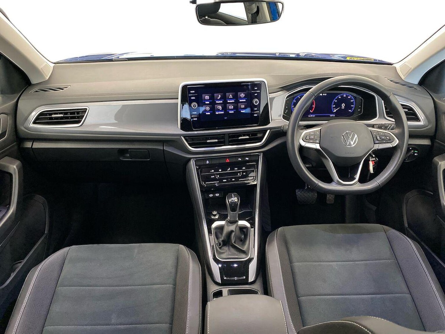 Used Volkswagen T-Roc 2024 for sale - 78194590: Photo 8