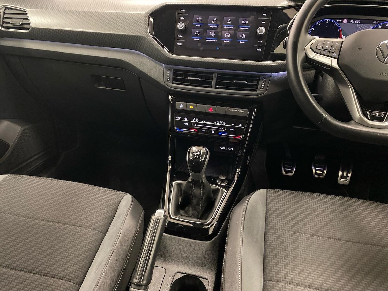 Used Volkswagen T-Cross 2022 for sale - 76588607: Photo 13