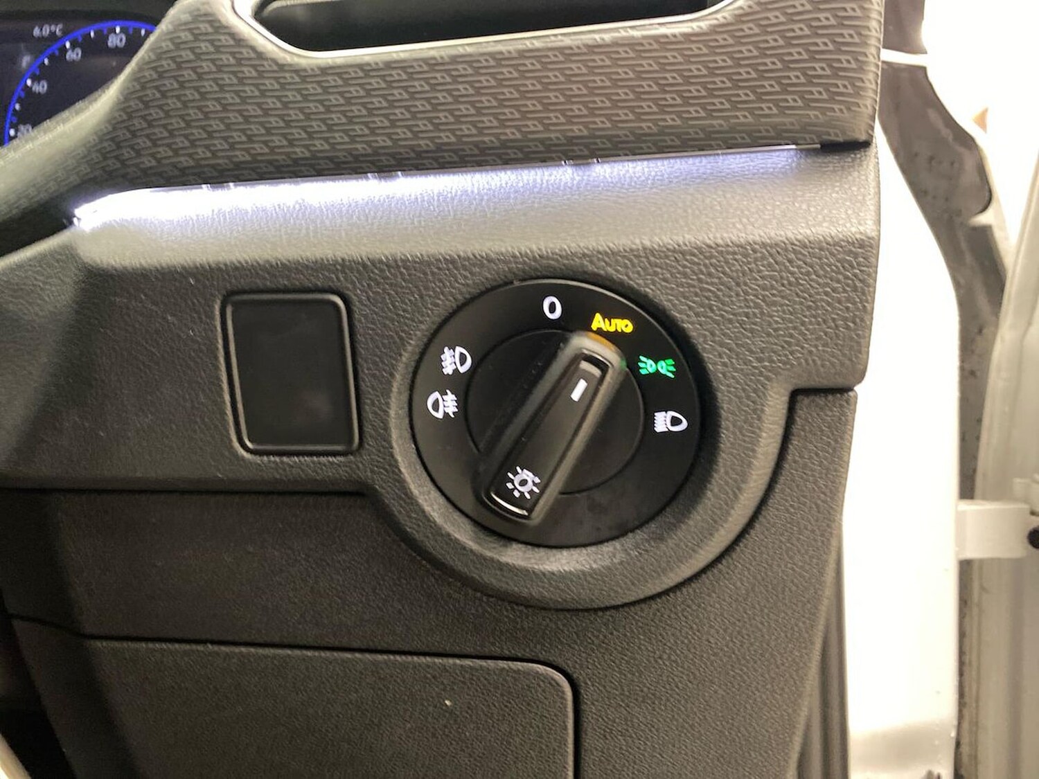 Used Volkswagen T-Cross 2022 for sale - 76588607: Photo 22