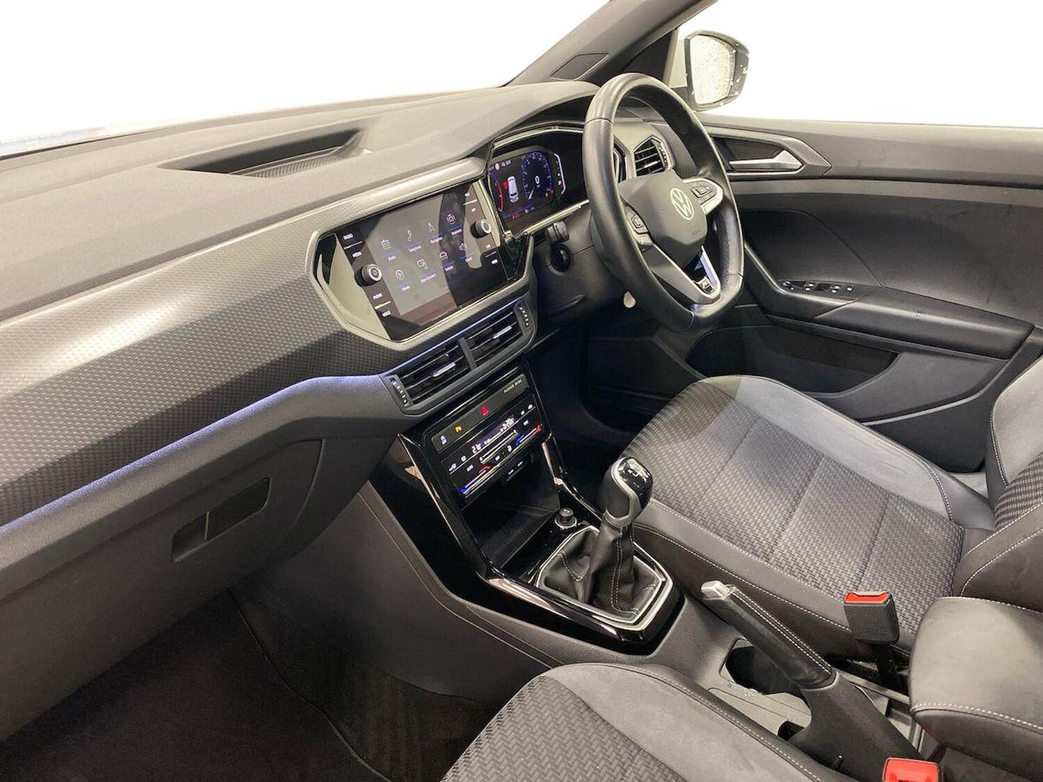 Used Volkswagen T-Cross 2022 for sale - 76588607: Photo 7