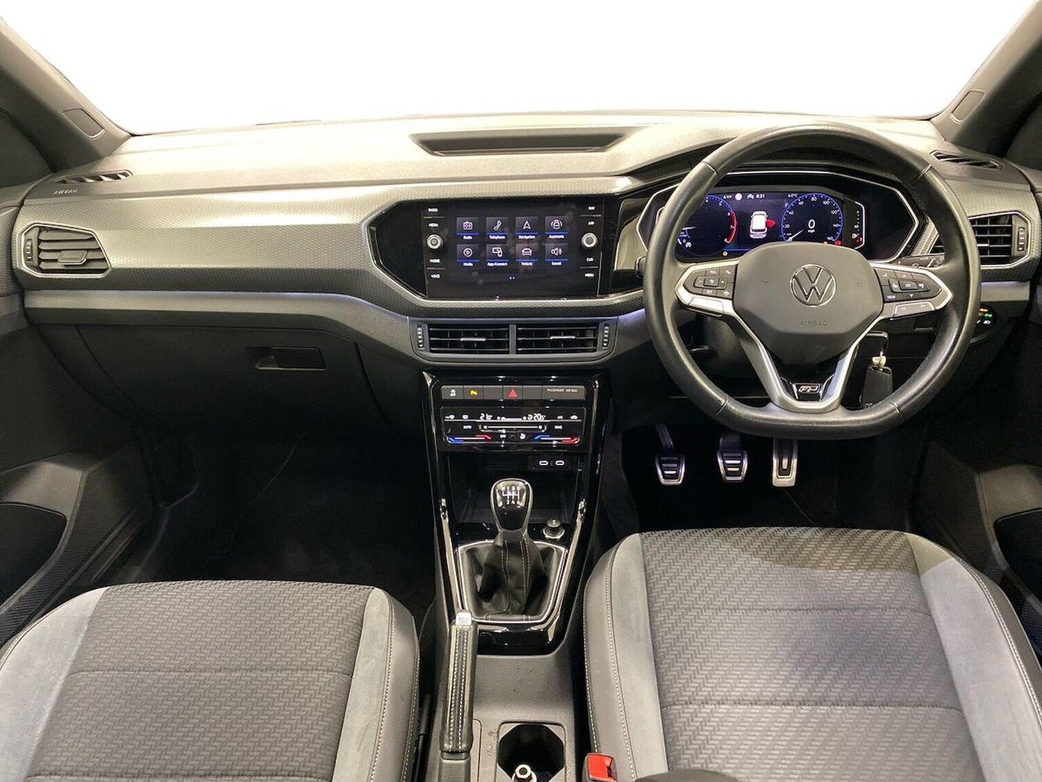 Used Volkswagen T-Cross 2022 for sale - 76588607: Photo 8