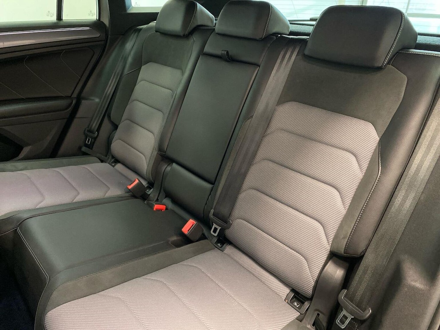 Used Volkswagen Tiguan 2017 for sale - 76694627: Photo 16