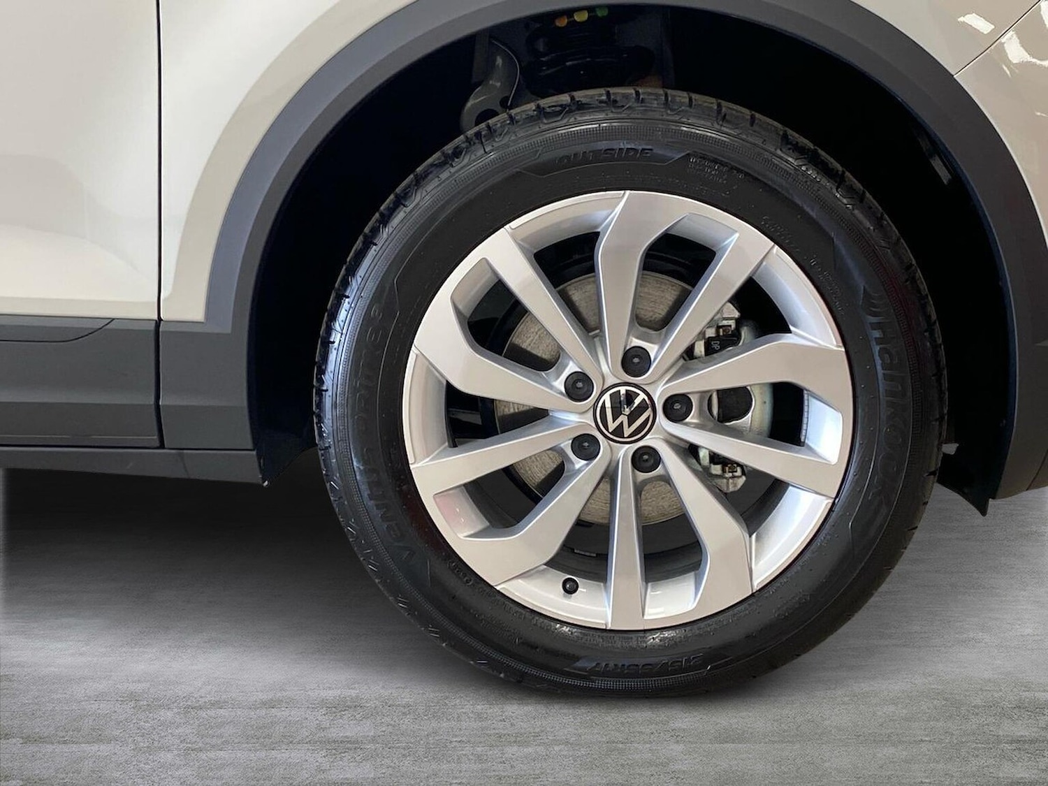 Used Volkswagen T-Roc 2026 for sale - 78194538: Photo 6