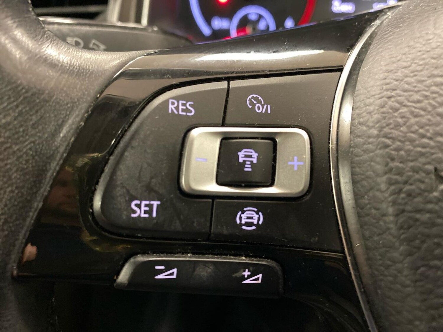 Used Volkswagen T-Roc 2019 for sale - 77487440: Photo 27