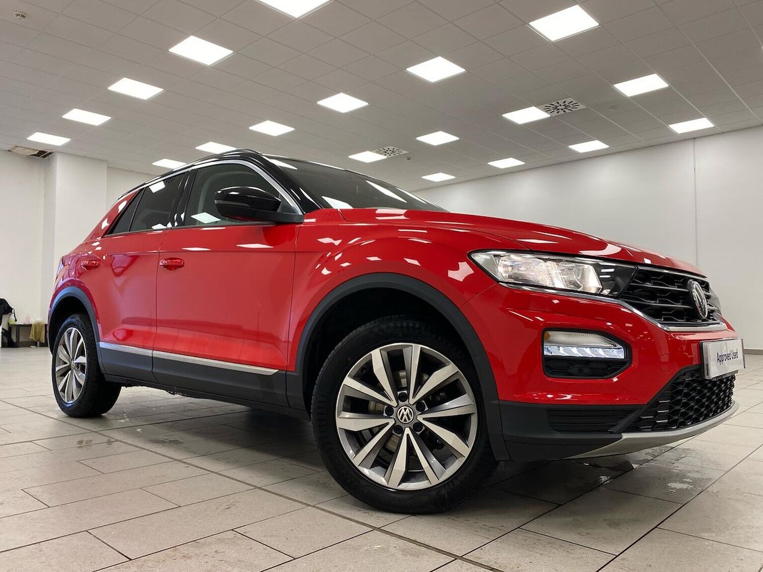 Used Volkswagen T-Roc 2019 for sale - 77487440: Photo 29