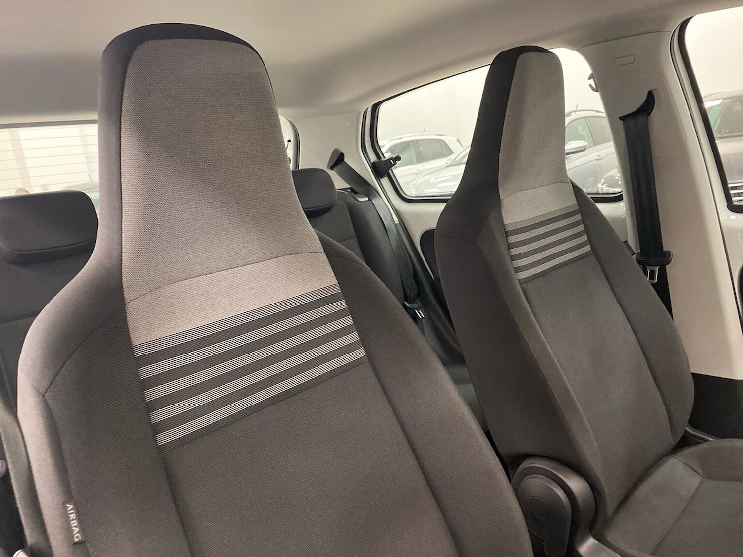 Used Volkswagen up! 2022 for sale - 76777337: Photo 26