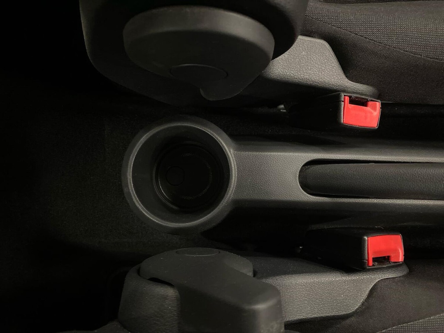 Used Volkswagen up! 2022 for sale - 76777337: Photo 28