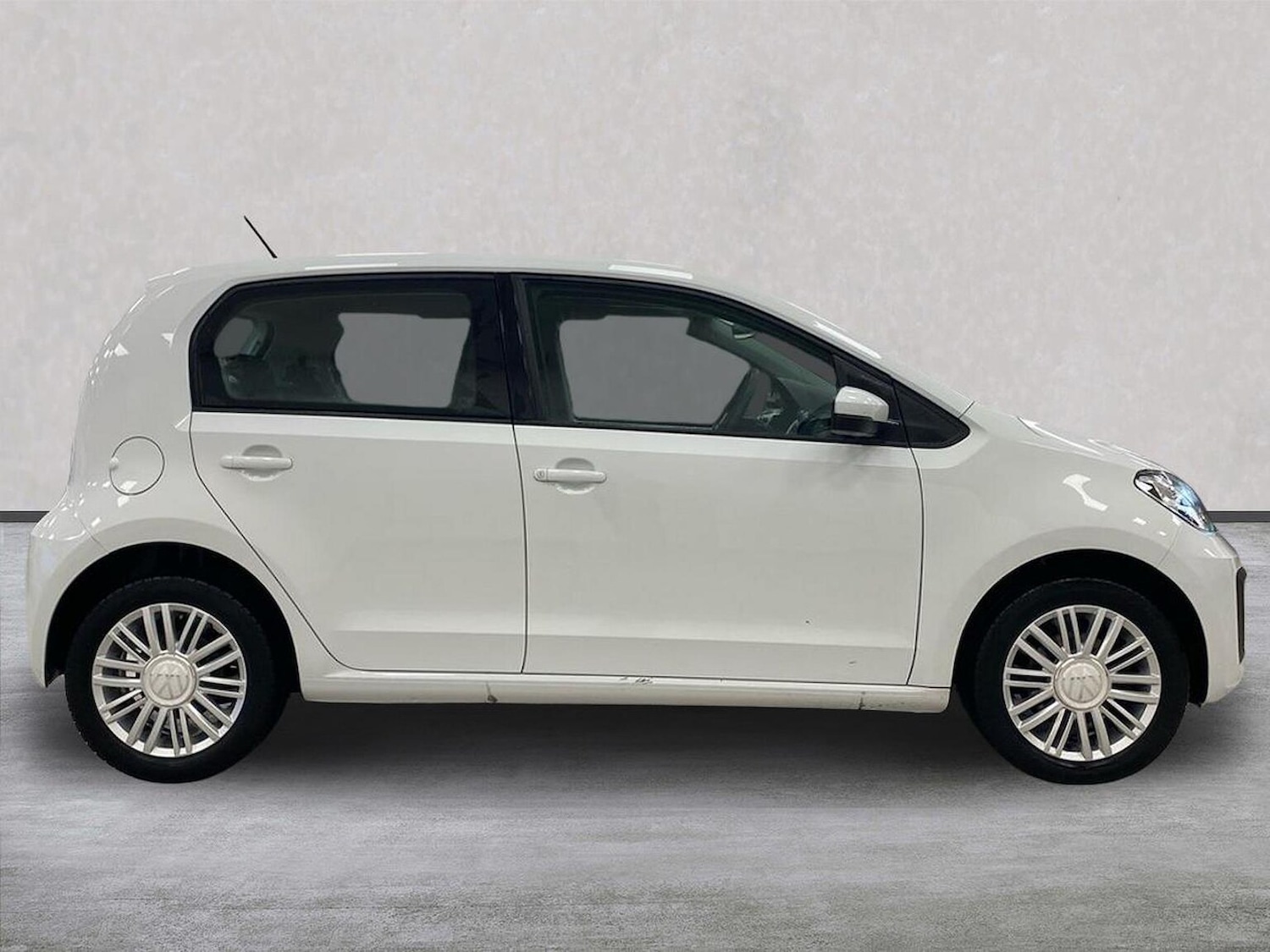 Used Volkswagen up! 2022 for sale - 76777337: Photo 3