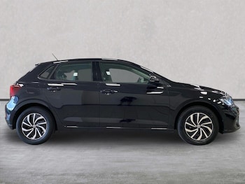 Used Volkswagen Polo 2023 for sale - 79055844: Photo