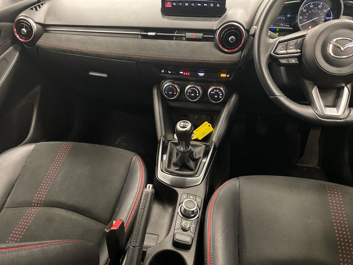 Used Mazda Mazda2 2024 for sale - 76763394: Photo 13