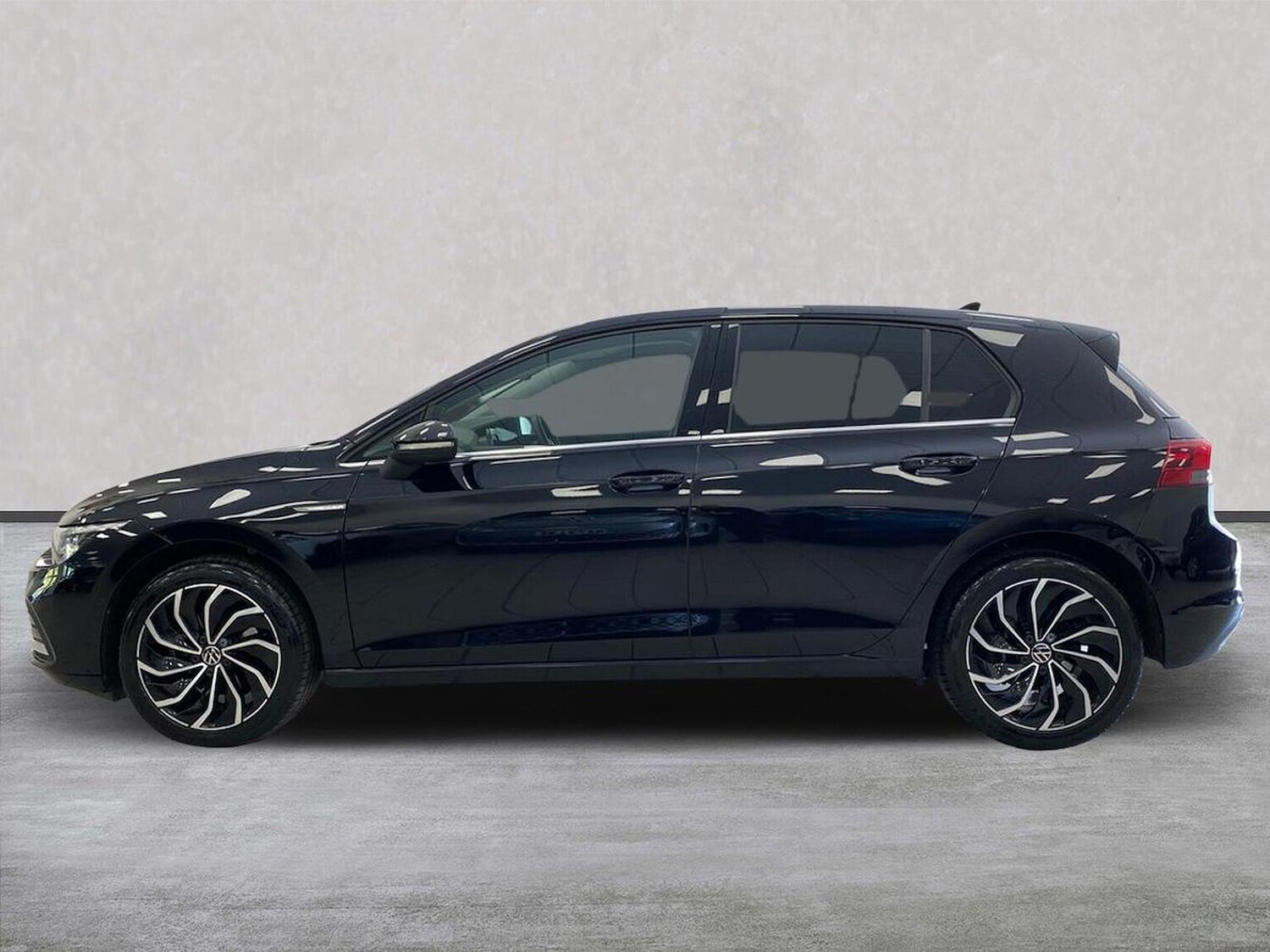 Used Volkswagen Golf 2023 for sale - 76102497: Photo 19