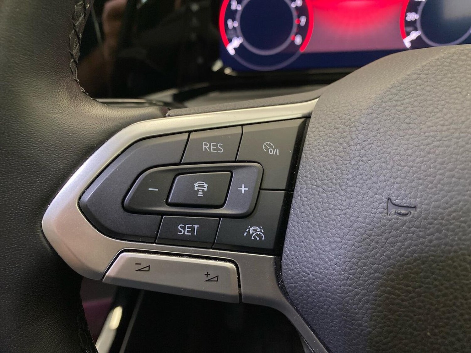 Used Volkswagen Golf 2023 for sale - 76102497: Photo 25