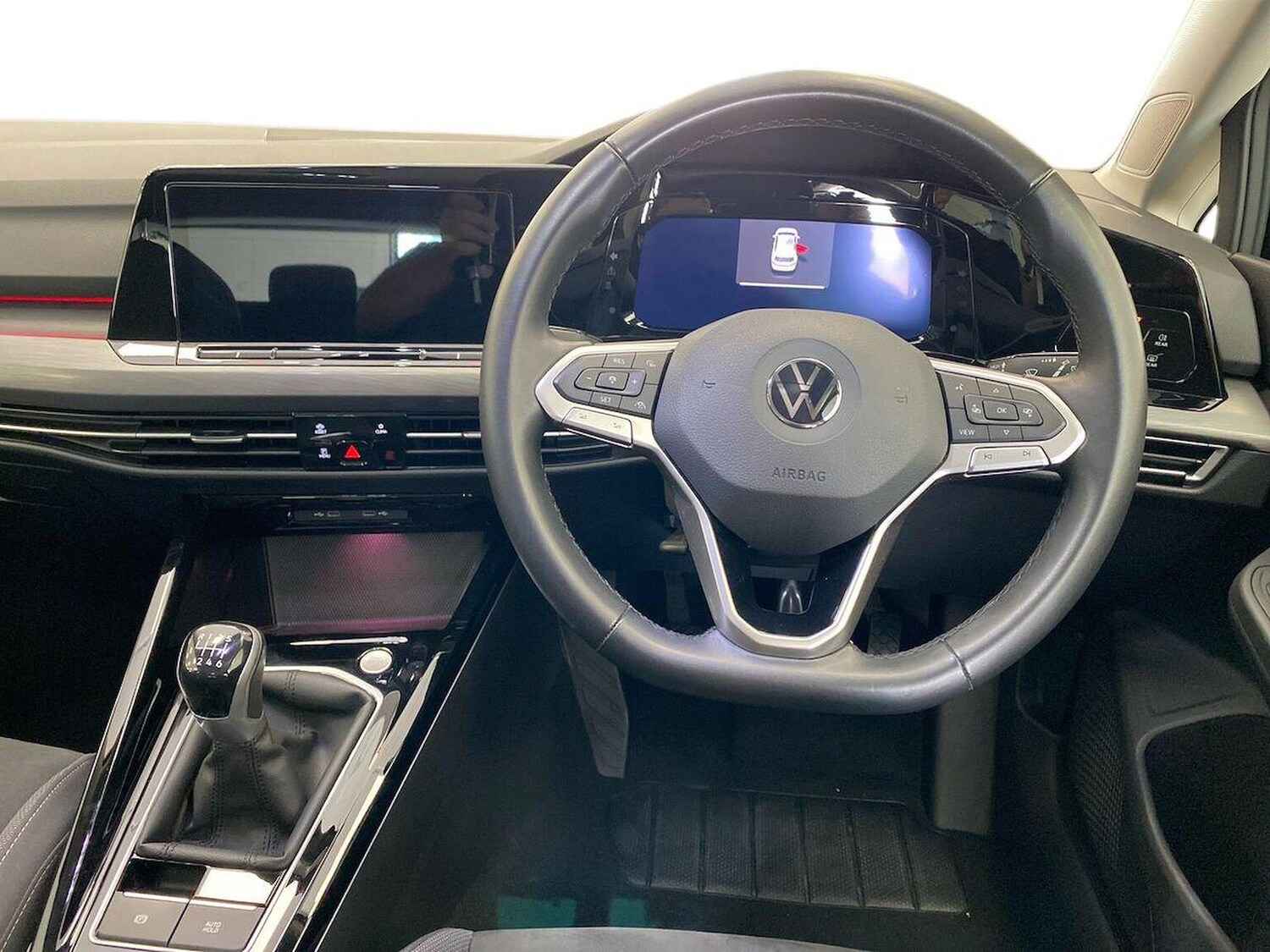 Used Volkswagen Golf 2023 for sale - 76102497: Photo 9