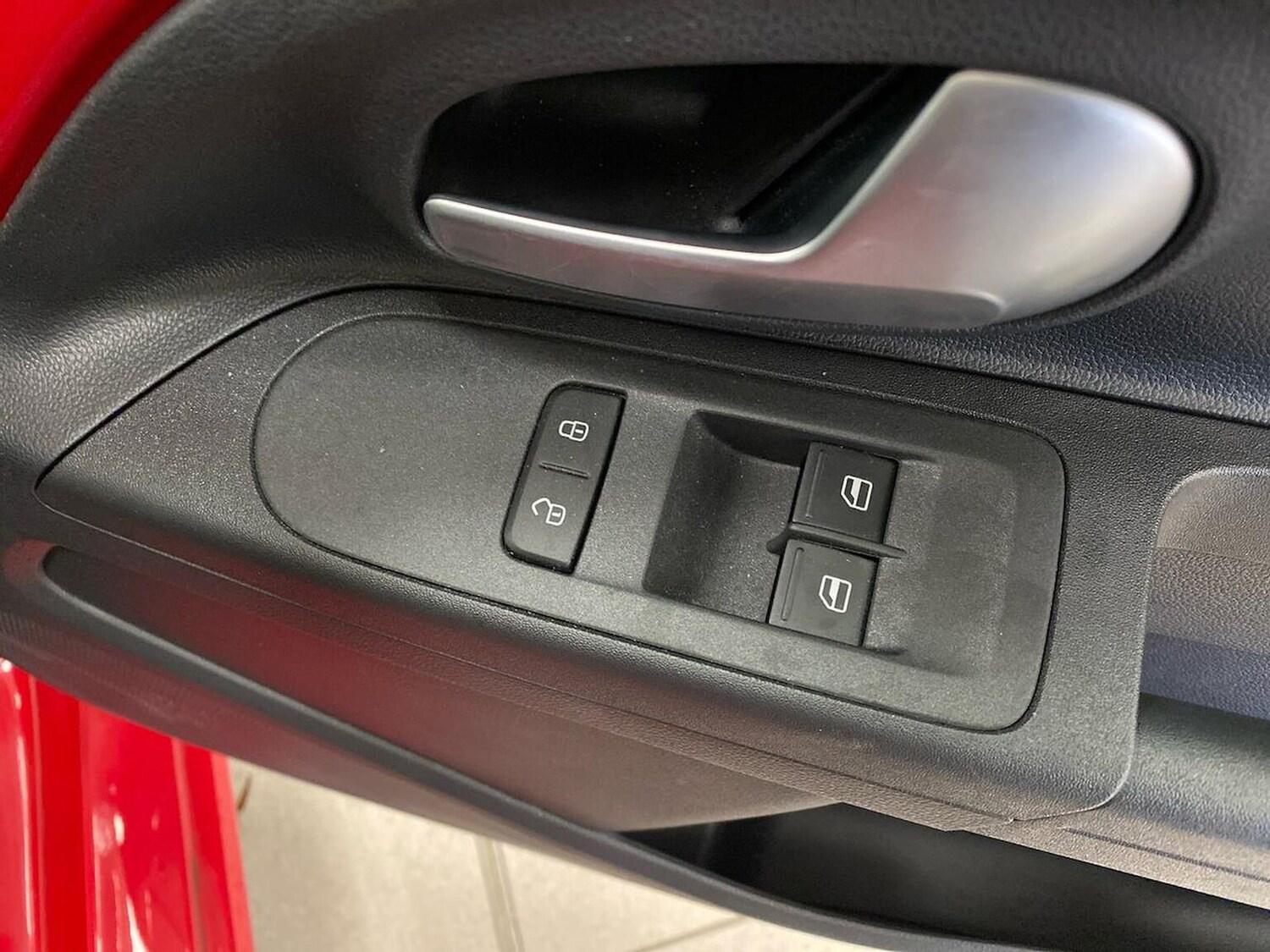 Used Volkswagen up! 2023 for sale - 76583255: Photo 21