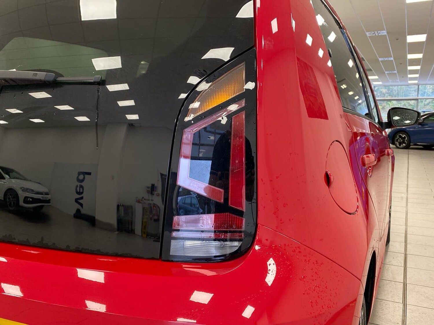 Used Volkswagen up! 2023 for sale - 76583255: Photo 34