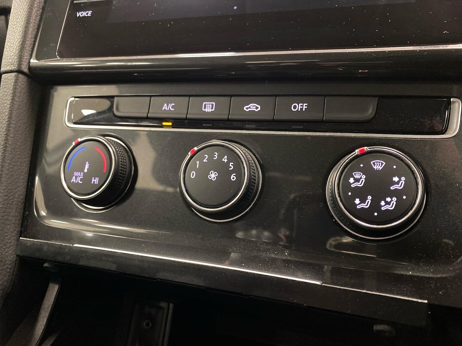 Used Volkswagen Golf 2017 for sale - 76911250: Photo 12