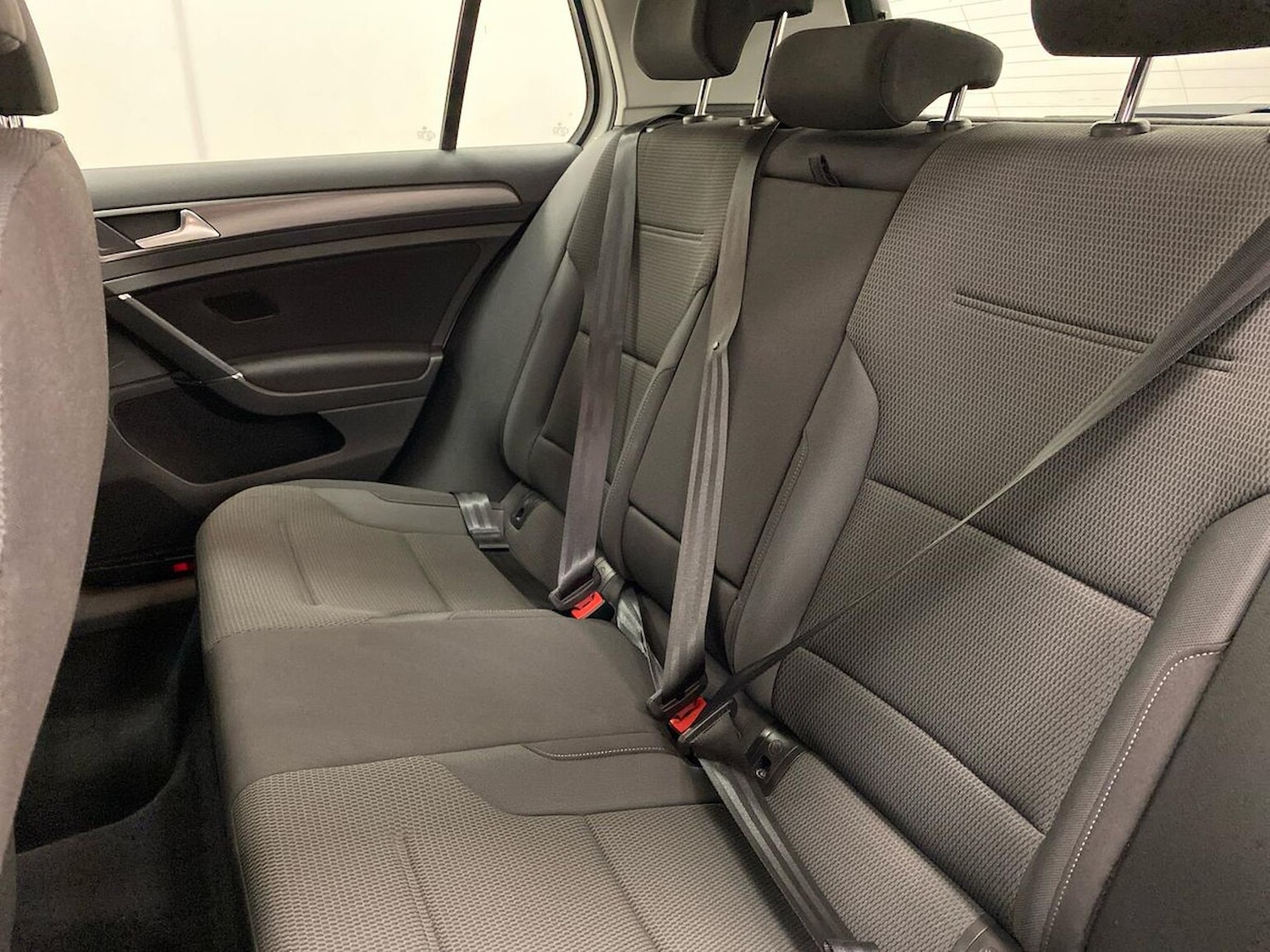 Used Volkswagen Golf 2017 for sale - 76911250: Photo 16