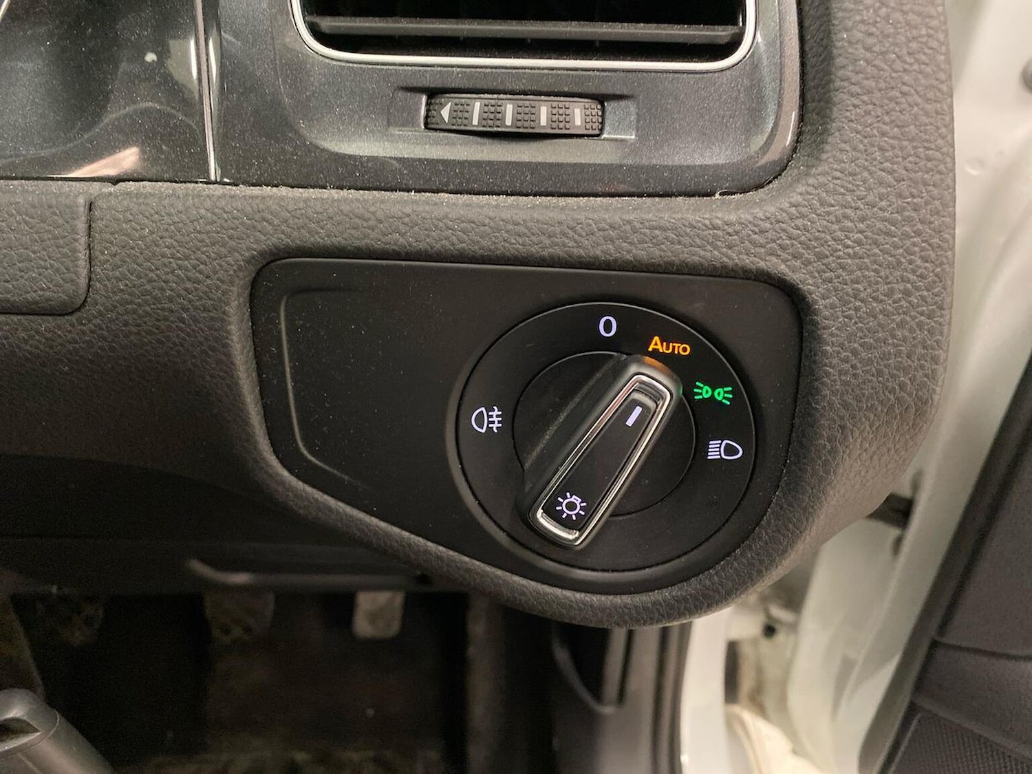 Used Volkswagen Golf 2017 for sale - 76911250: Photo 22