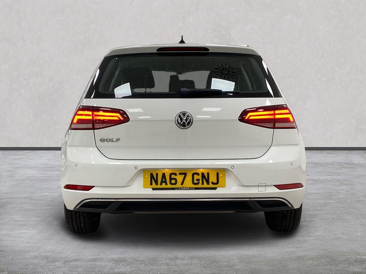 Used Volkswagen Golf 2017 for sale - 76911250: Photo 4