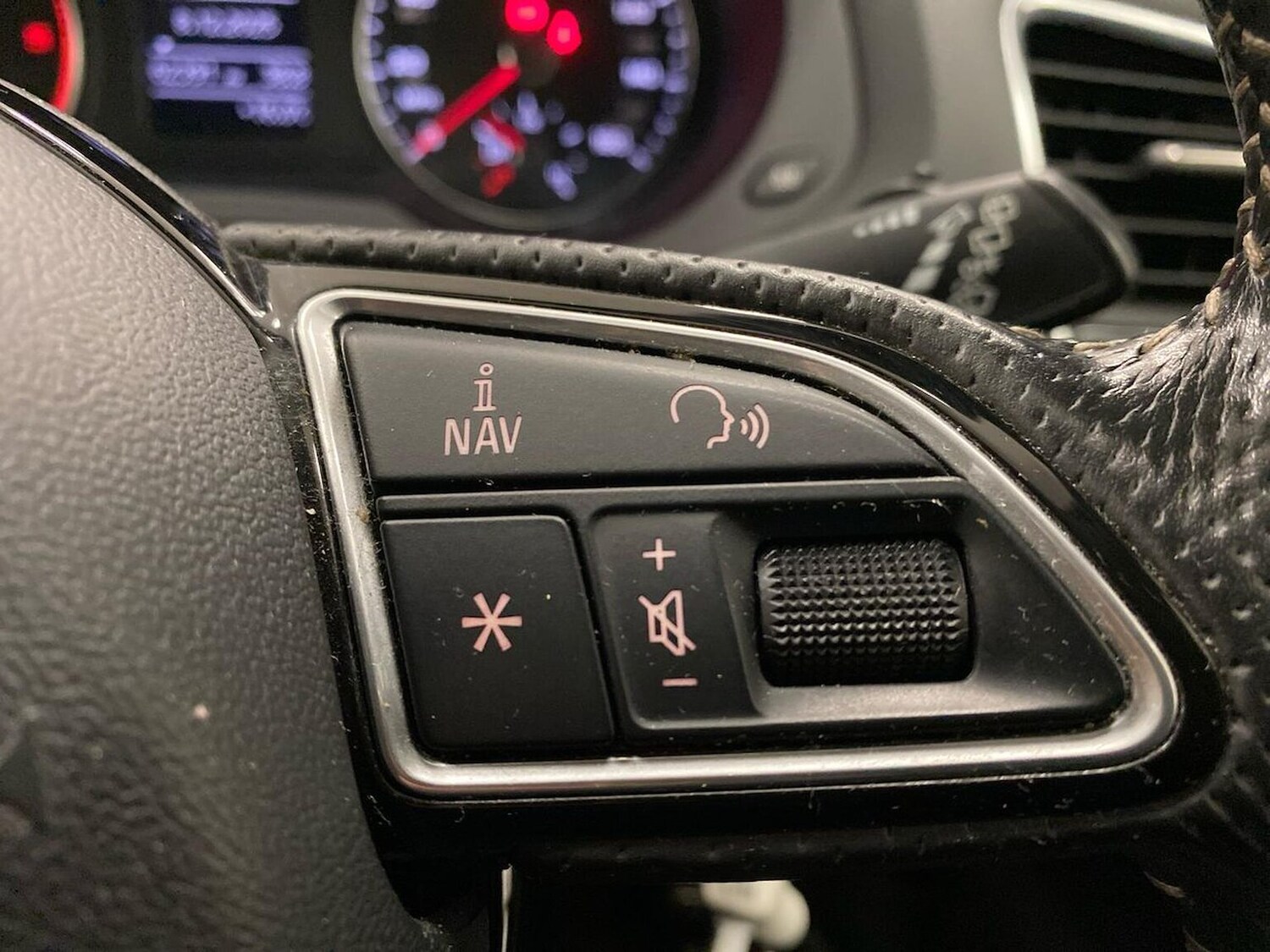 Used Audi Q3 2015 for sale - 77872116: Photo 26