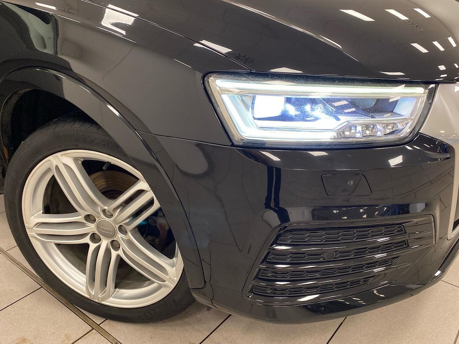 Used Audi Q3 2015 for sale - 77872116: Photo 30