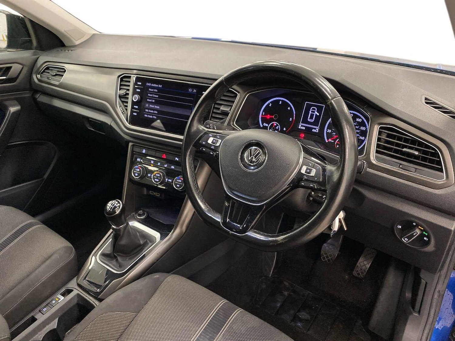 Used Volkswagen T-Roc 2018 for sale - 76924613: Photo 15