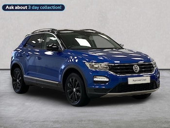 Used Volkswagen T-Roc 2018 for sale - 76924613: Photo