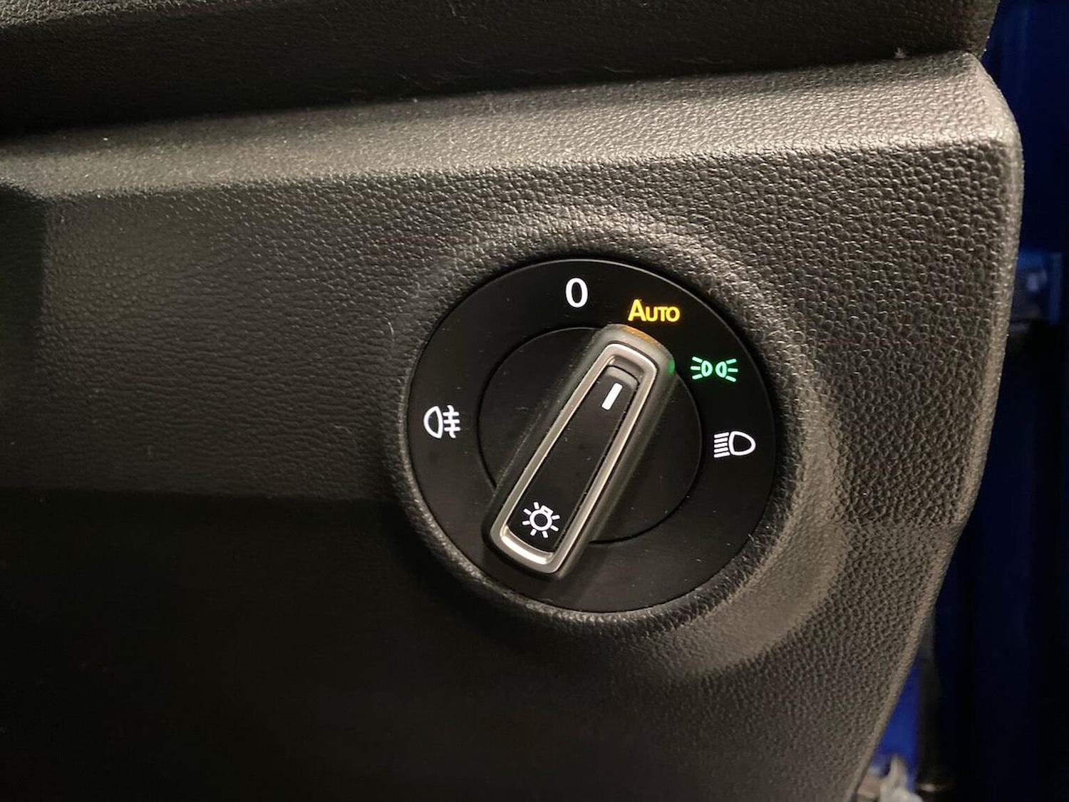 Used Volkswagen T-Roc 2018 for sale - 76924613: Photo 22