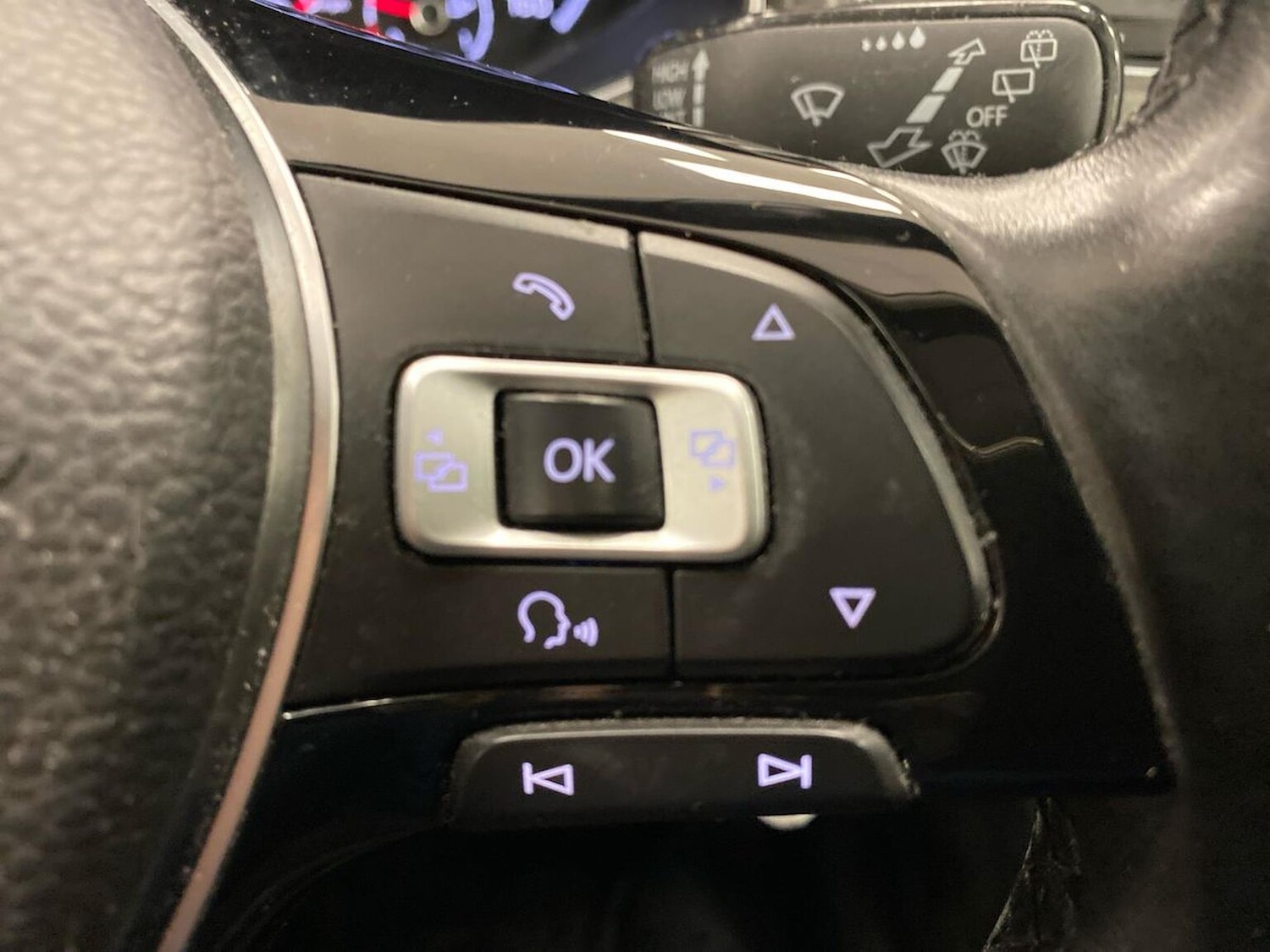 Used Volkswagen T-Roc 2018 for sale - 76924613: Photo 26