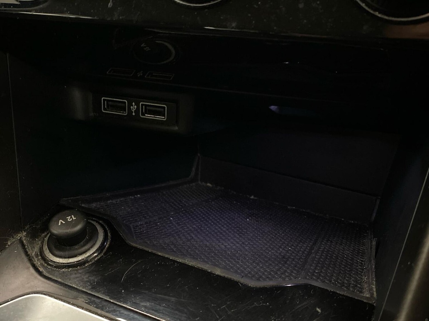 Used Volkswagen T-Roc 2018 for sale - 76924613: Photo 28