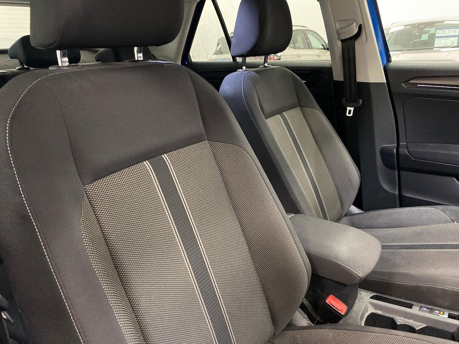 Used Volkswagen T-Roc 2018 for sale - 76924613: Photo 36