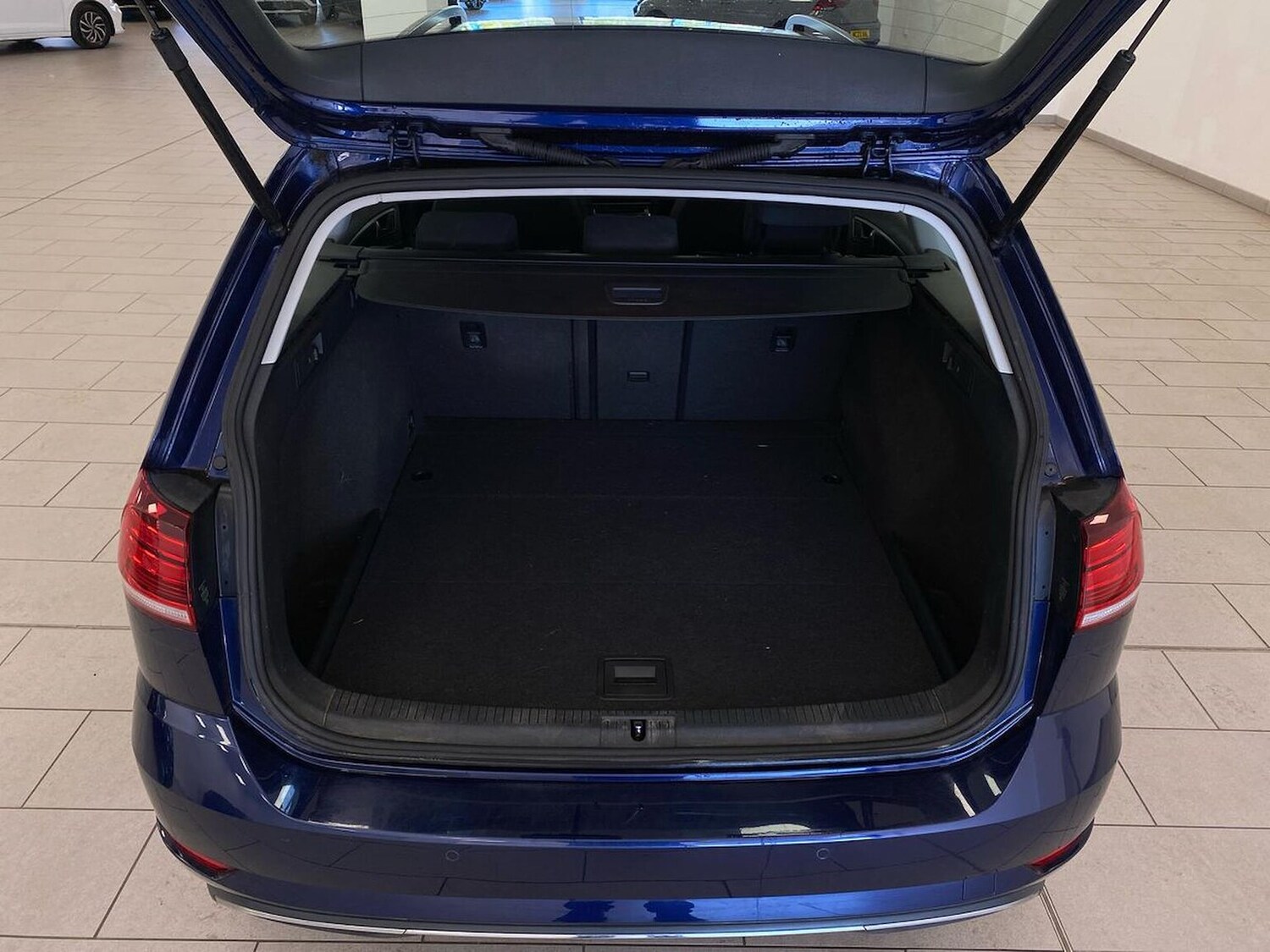 Used Volkswagen Golf 2019 for sale - 78194692: Photo 17